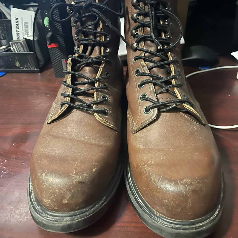 Redwing size 12 EE boots